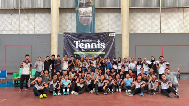 Kegiatan mahasiswa Program Studi S1 Olahraga Rekreasi